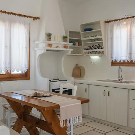 Maria's Village Apartment *